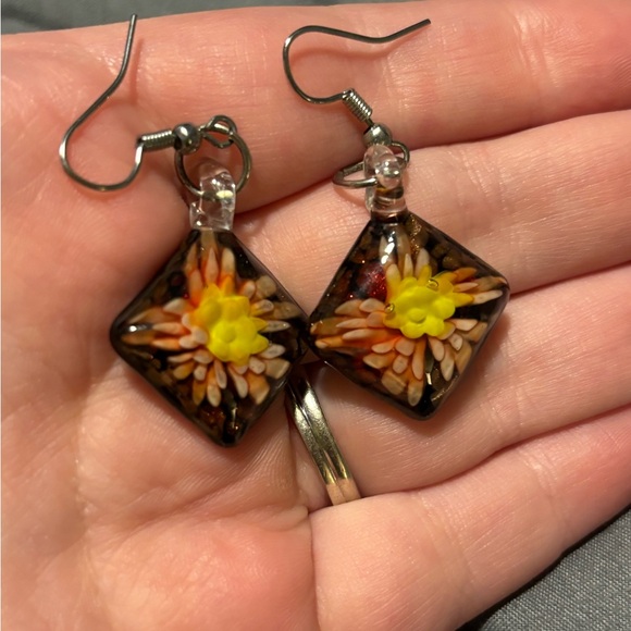 GLASS Floral Yellow Red and Black Silver Hardware Earrings - Picture 2 of 3